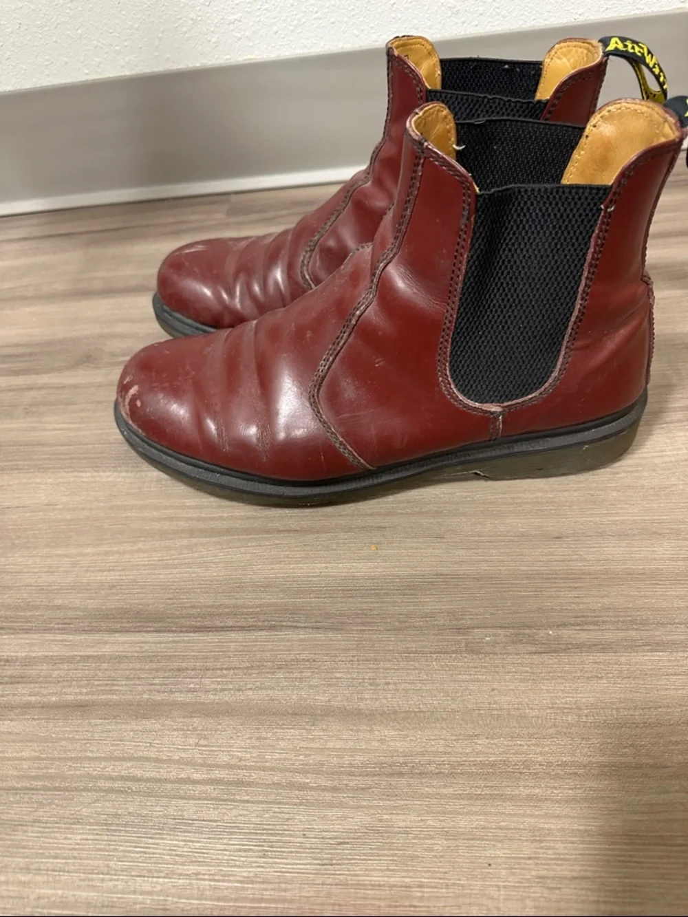 Dr. Martens Men's Burgundy Leather Chukka Boots
